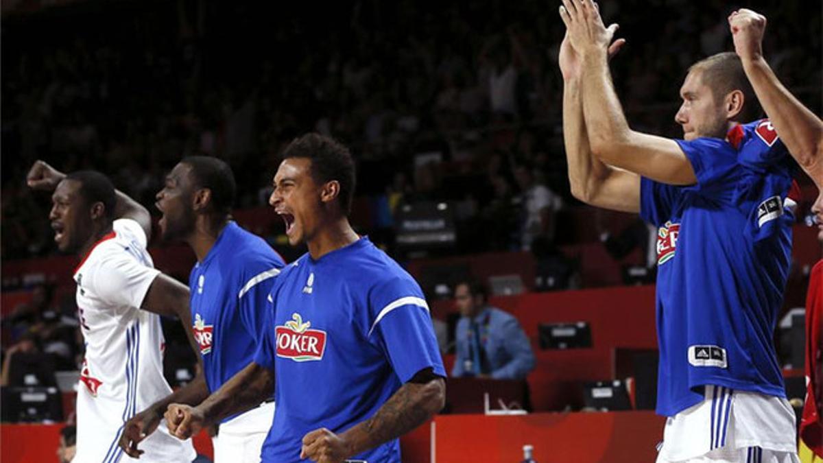 Los jugadores de Francia celebran la victoria