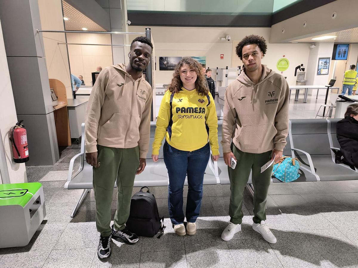 Galería: La experiencia de Gemma y Josep de viajar con la expedición del Villarreal a Pamplona