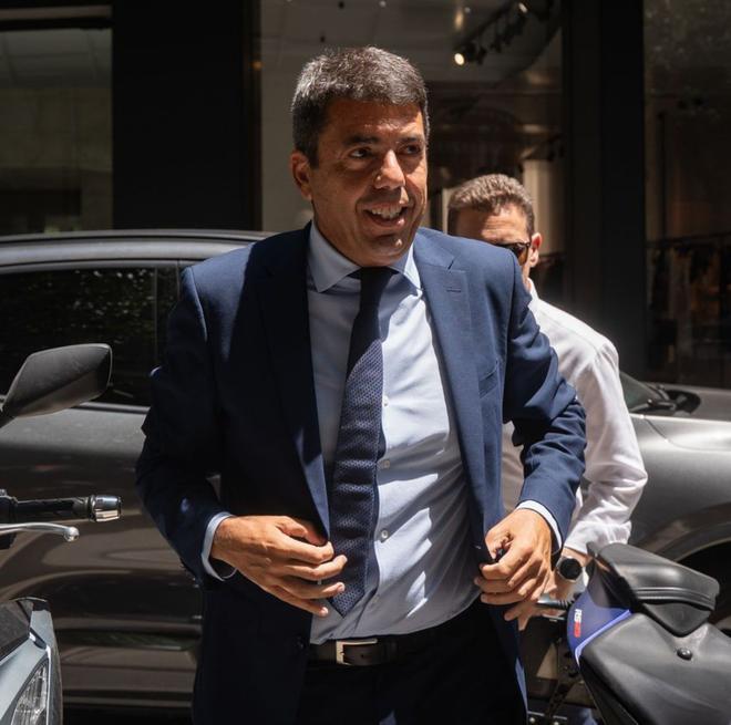 Mazón resisteix en una cita sense la dana