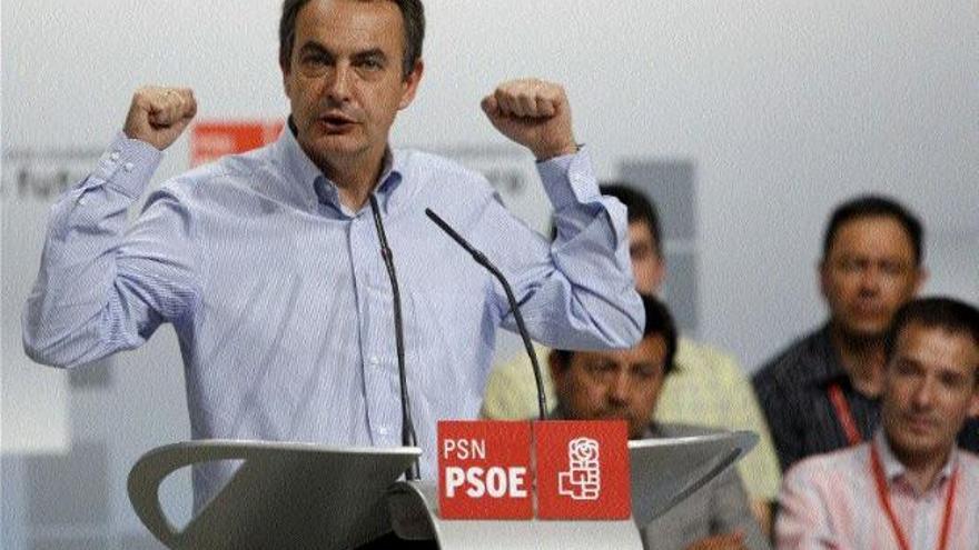 Zapatero, durante la clausura del noveno congreso regional del PSN. / J. diges