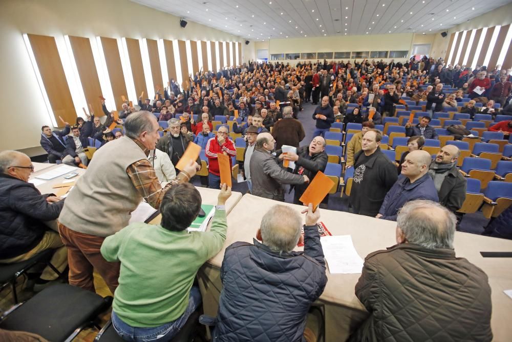 Los comuneros de Cabral se apuntan a las urnas tras una asamblea bronca: el 17 de abril. Convocan elecciones y aprueban las cuentas de 2014 y 2015 en un clima dividido.