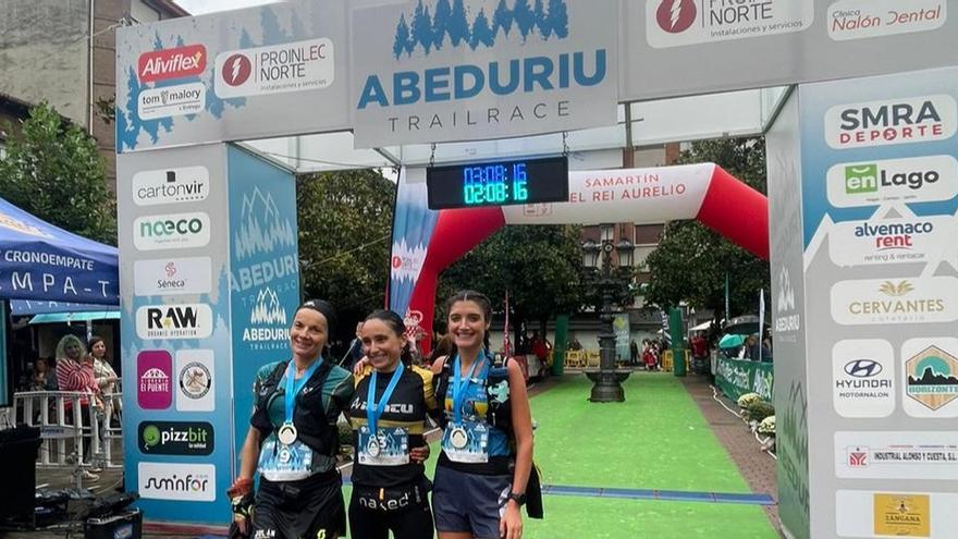 Más de 750 corredores en la fiesta del Trail del Abeduriu en El Entrego