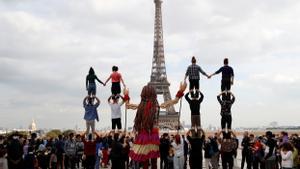 França declara que la cinquena onada de Covid ha començat «com un llamp»