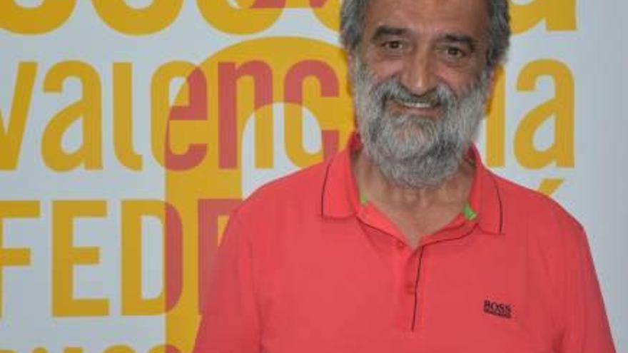 El nuevo presidente de Escola Valenciana, Natxo Badenes.