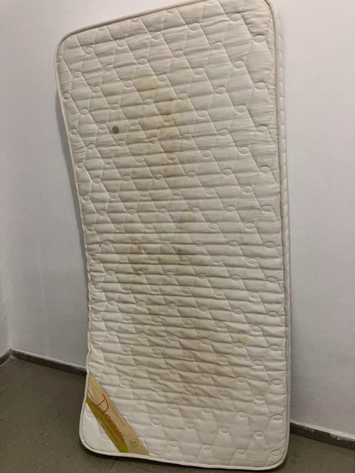 Un colchón de un centro de menores valenciano.