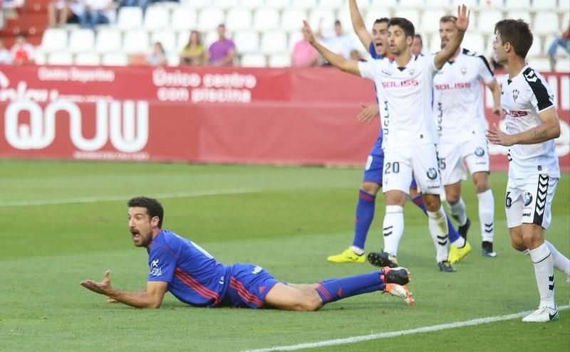 Partido entre el Albacete y el Real Oviedo