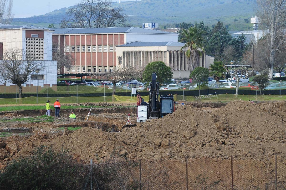 El centro sociosanitario de Plasencia, actualmente en obras de mejora.