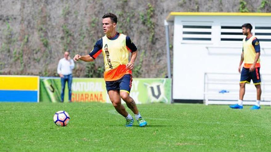 Roque, durante el entrenamiento de este lunes.