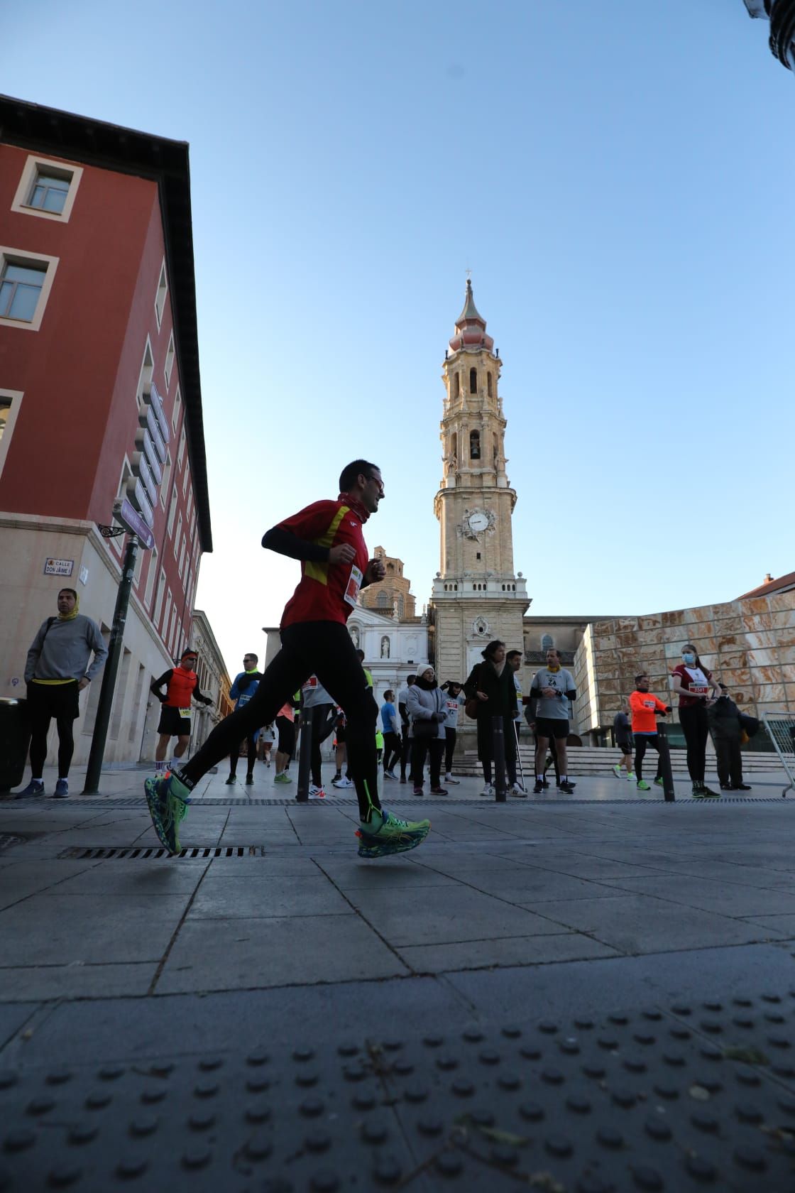 Fotos del maratón de Zaragoza 2022: Búscate en nuestras imágenes