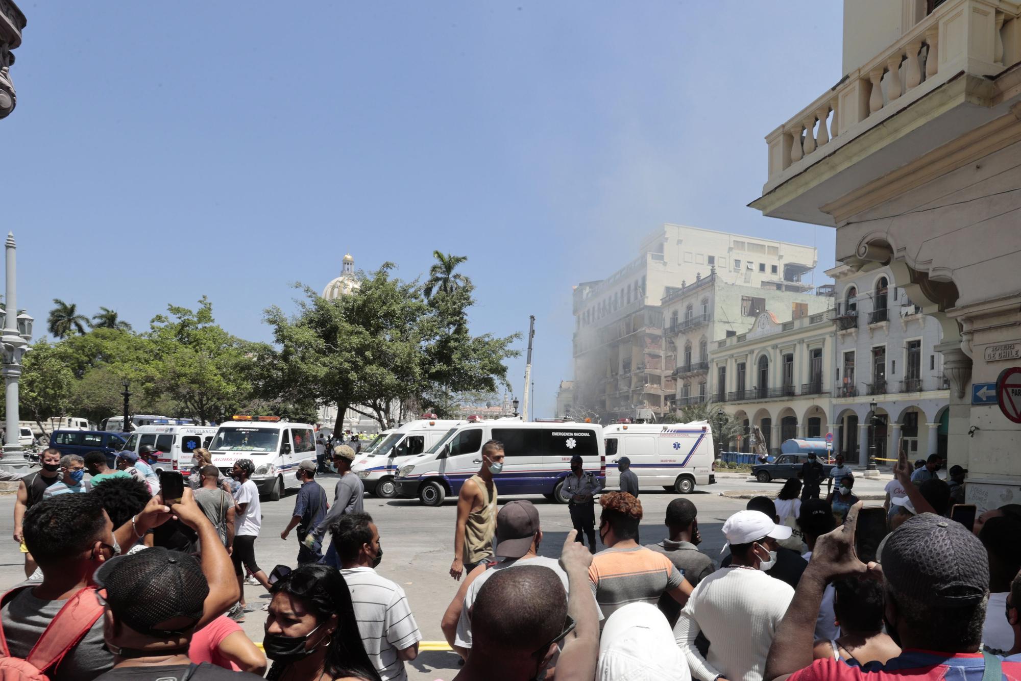 Una explosión destroza un hotel de lujo en el centro de La Habana