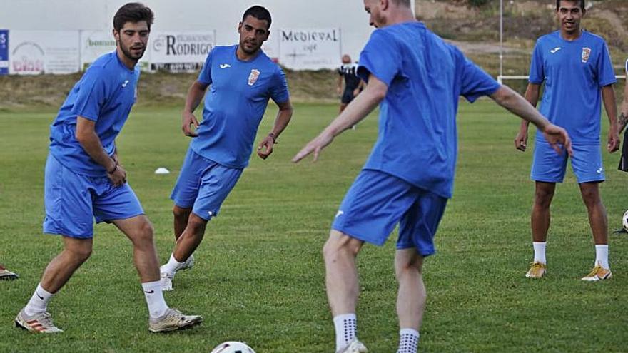 Una imagen del entrenamiento del CD Villaralbo.