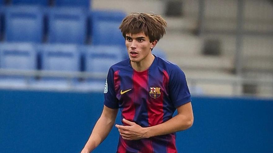 El adamuceño Andrés Cuenca, a un paso de salir del Barça, fichar por el Como y recalar en el Sporting