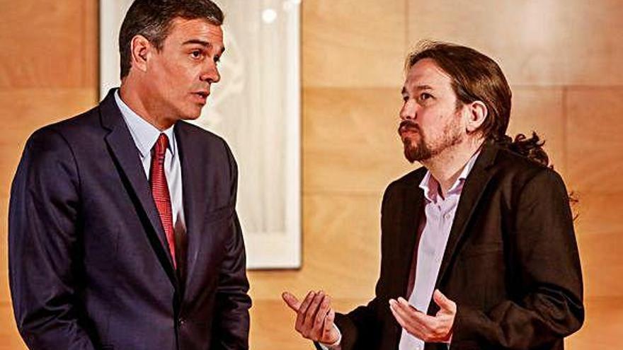 Pedro Sánchez i Pablo Iglesias, ahir, abans de la reunió al Congrés dels Diputats