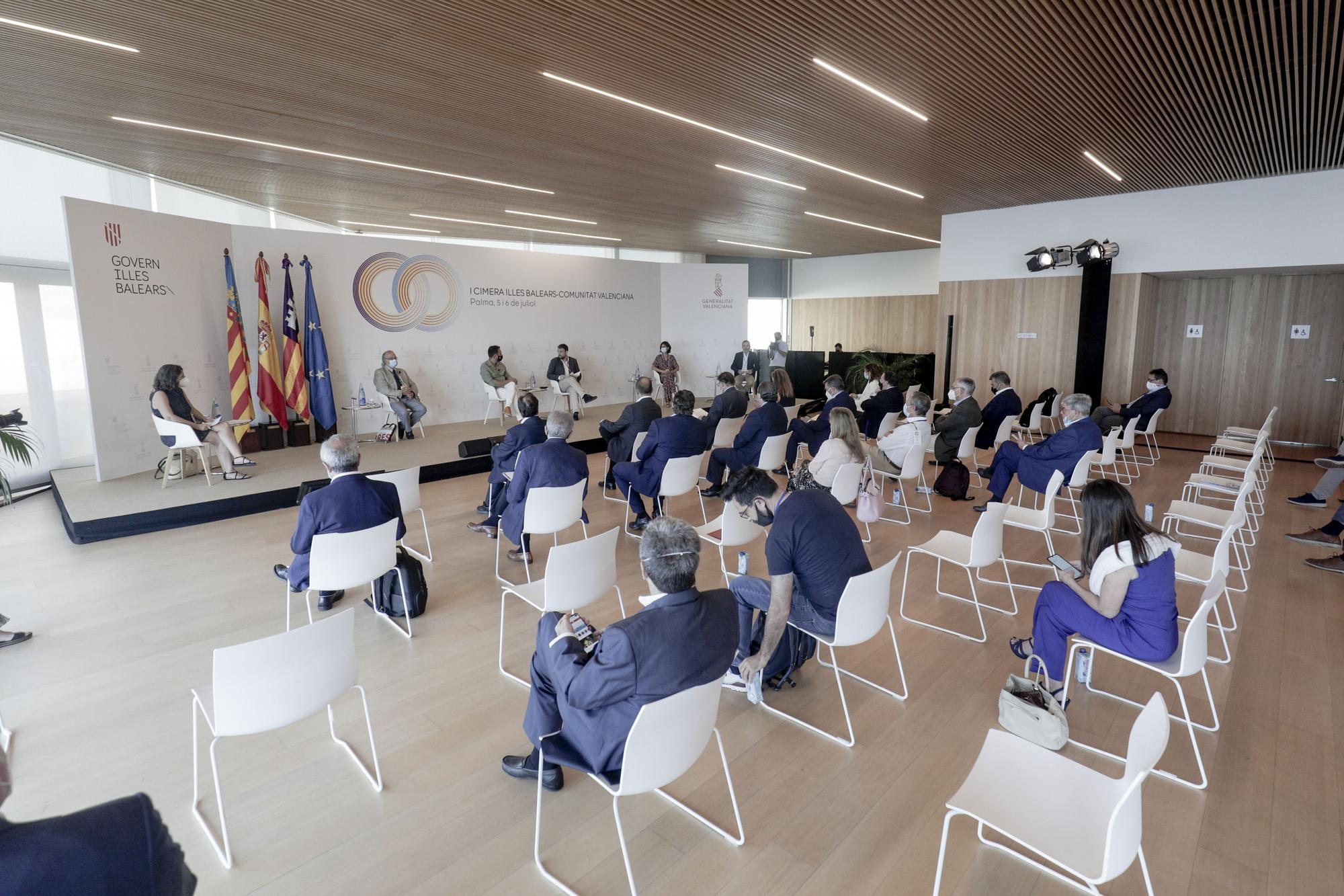 La astrofísica y la 'economía azul', primeros proyectos entre Baleares y la Comunidad Valenciana