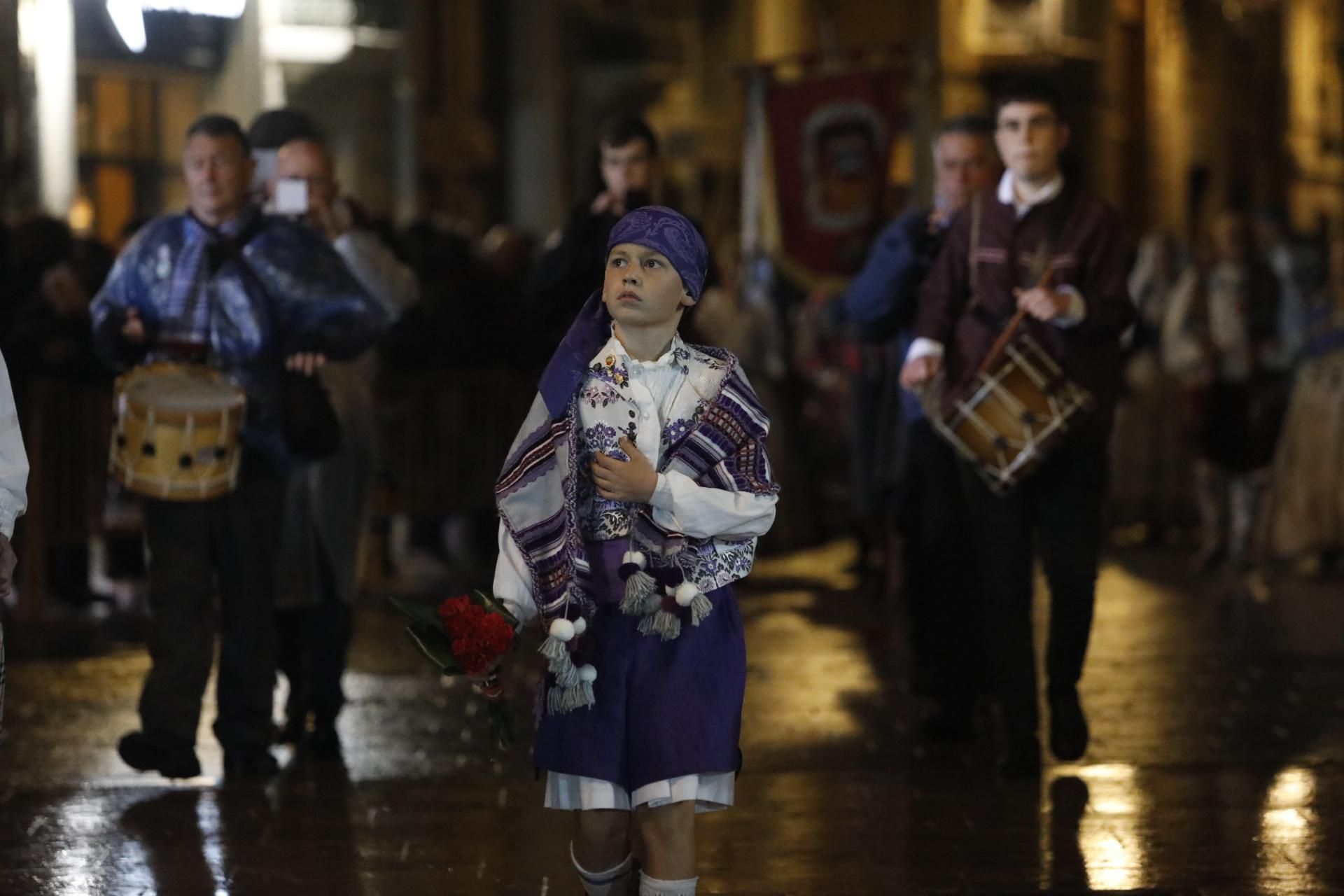 Búscate en el primer día de ofrenda por la calle Quart (entre las 22:00 a las 23:00 horas)