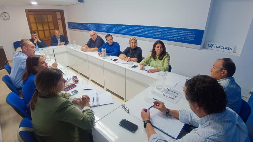 El comité de dirección provincial del PP valora el trabajo de la Junta en favor de Cáceres