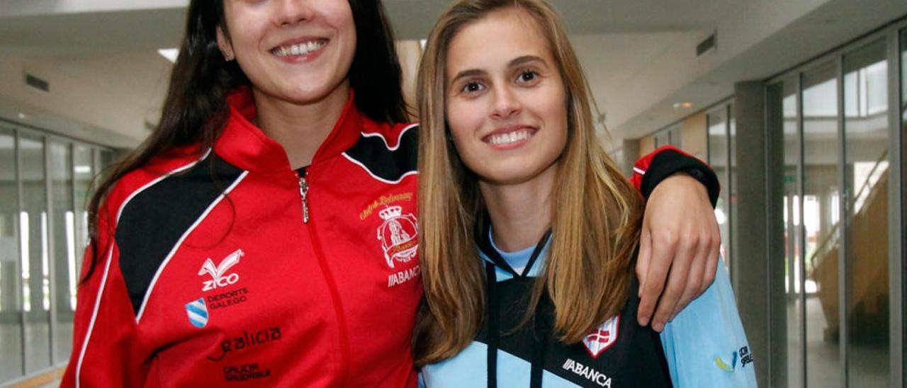 Lorena Pérez y Antía Espiñeira, ayer en la Casa do Deporte. // José Lores