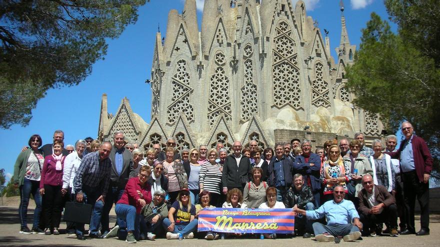 La Penya Blaugrana de Manresa visita el santuari de la Mare de Déu de Montserrat de Montferri