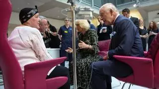 El rey Carlos III protagoniza su primer acto público tras la noticia de su cáncer