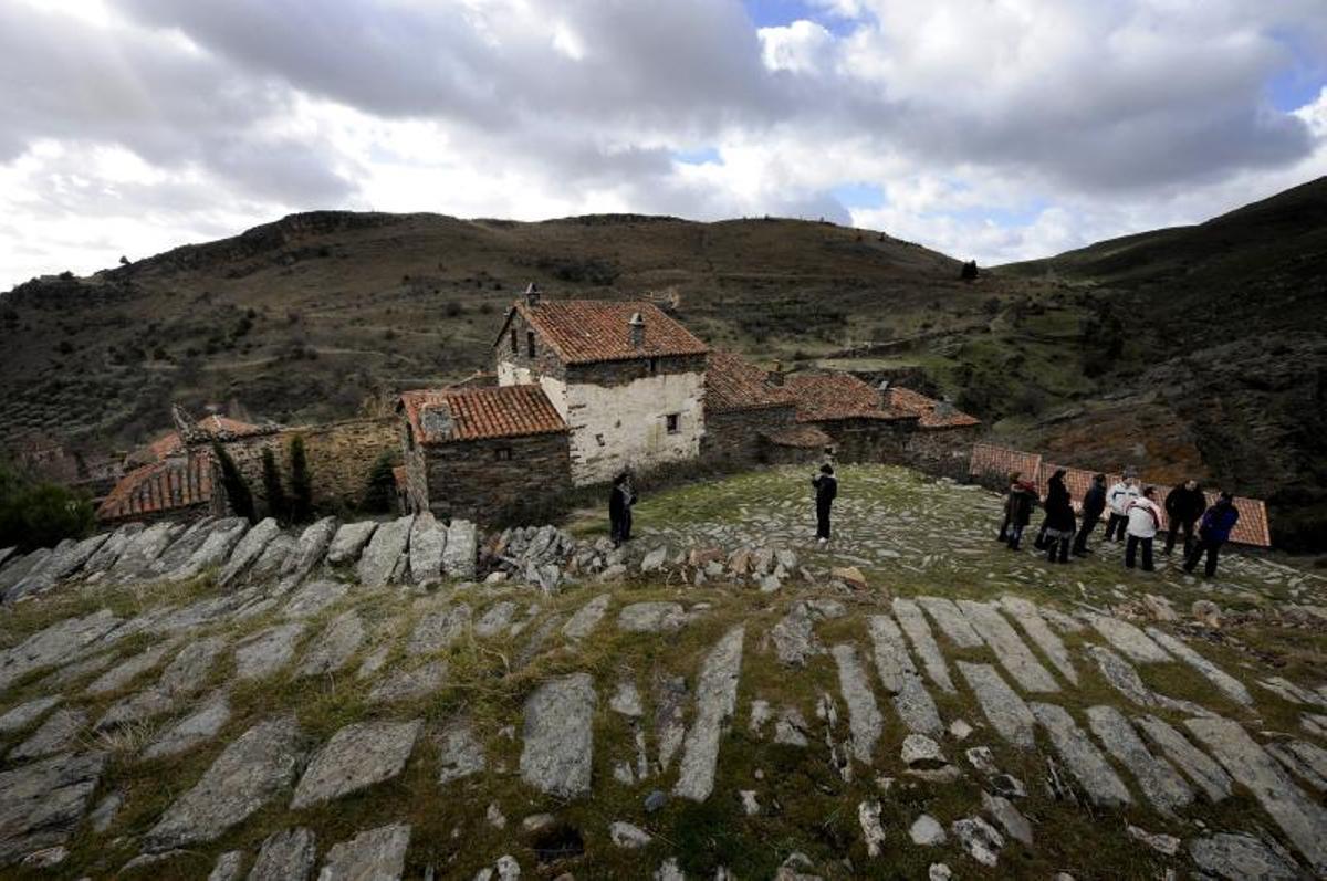 La Comunidad de Madrid ofrece ayudas a jóvenes que se trasladen a municipcios de menos de 2.500 habitantes.