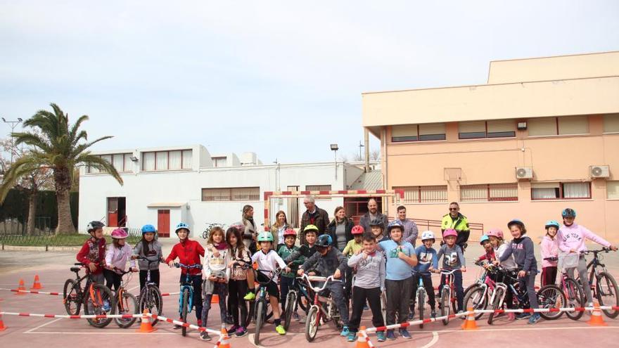 El Colegio Azorín de San Vicente estrena la campaña de movilidad sostenible