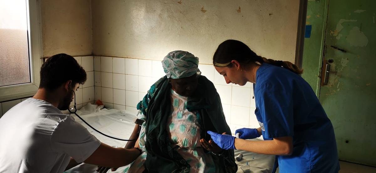 El objetivo principal del proyecto en Senegal del Hospital del Vinalopó de Elche es fortalecer las capacidades locales en salud, educación, formación profesional y sostenibilidad