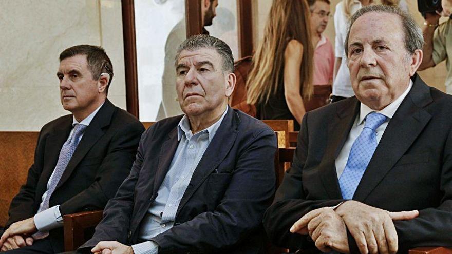 Jaume Matas, Horacio Mercado y José María Rodríguez, en una vista previa de Over.