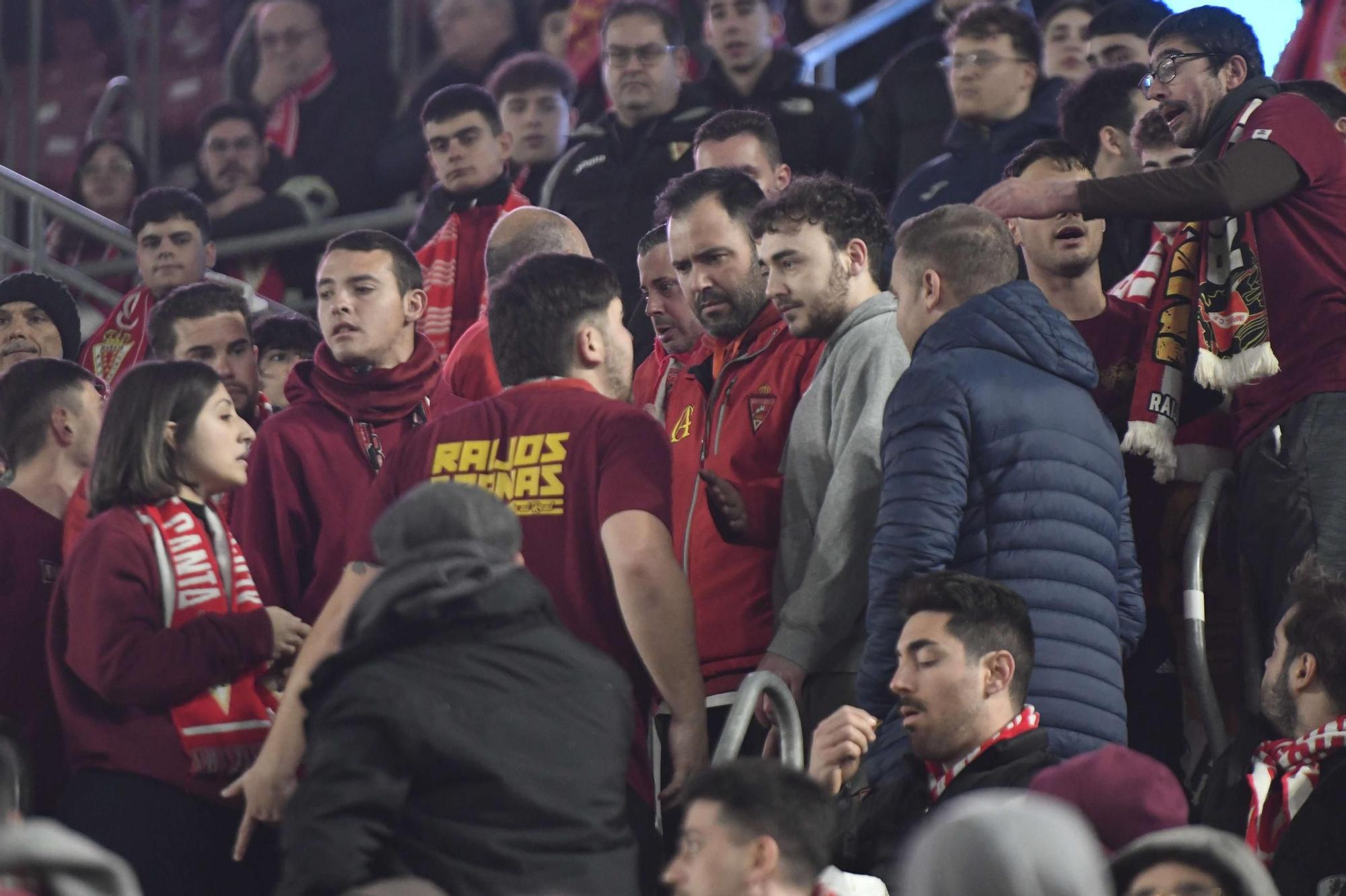 Todas las imágenes del Real Murcia - Algeciras