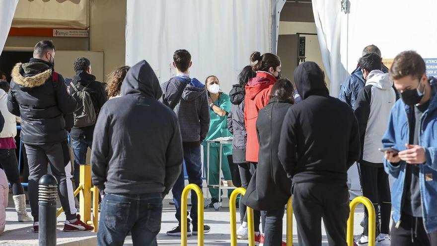 La gripe pone en alerta el sistema sanitario ya colapsado por el covid