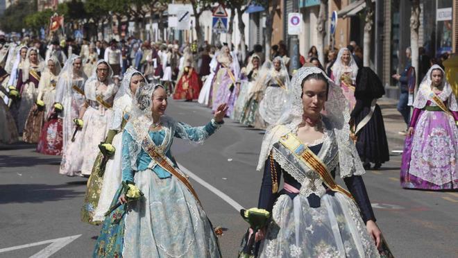 Las imágenes que ha dejado la Ofrenda del Port de Sagunt