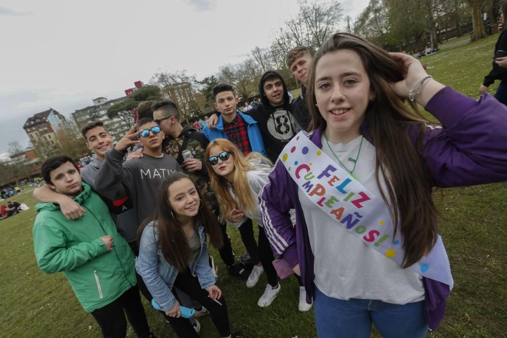 Comida en la Calle de Avilés 2018: ambientazo en el parque Ferrera