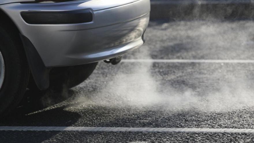 Piden a los vecinos usar menos el coche para mejorar la calidad del aire