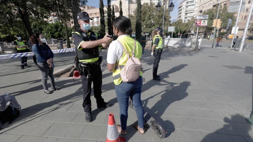 Control de alcoholemia a patinetes en Palma: Siete multas en una hora y media