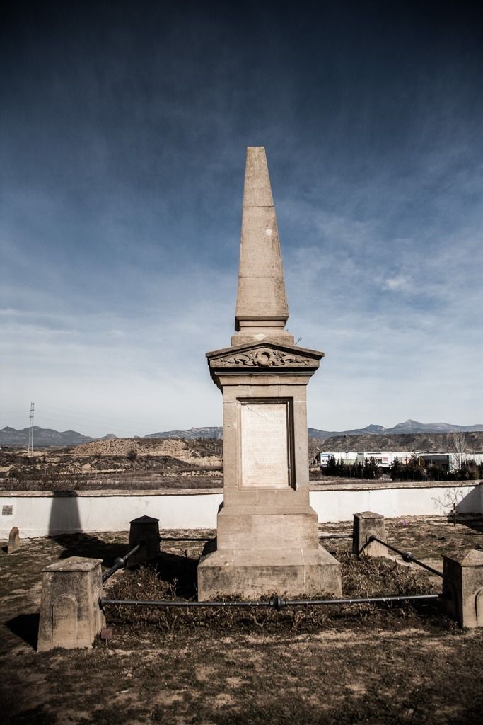 FOTOGALERÍA | Homenaje a los 26 vecinos de Angüés (Huesca) fusilados en la Guerra Civil