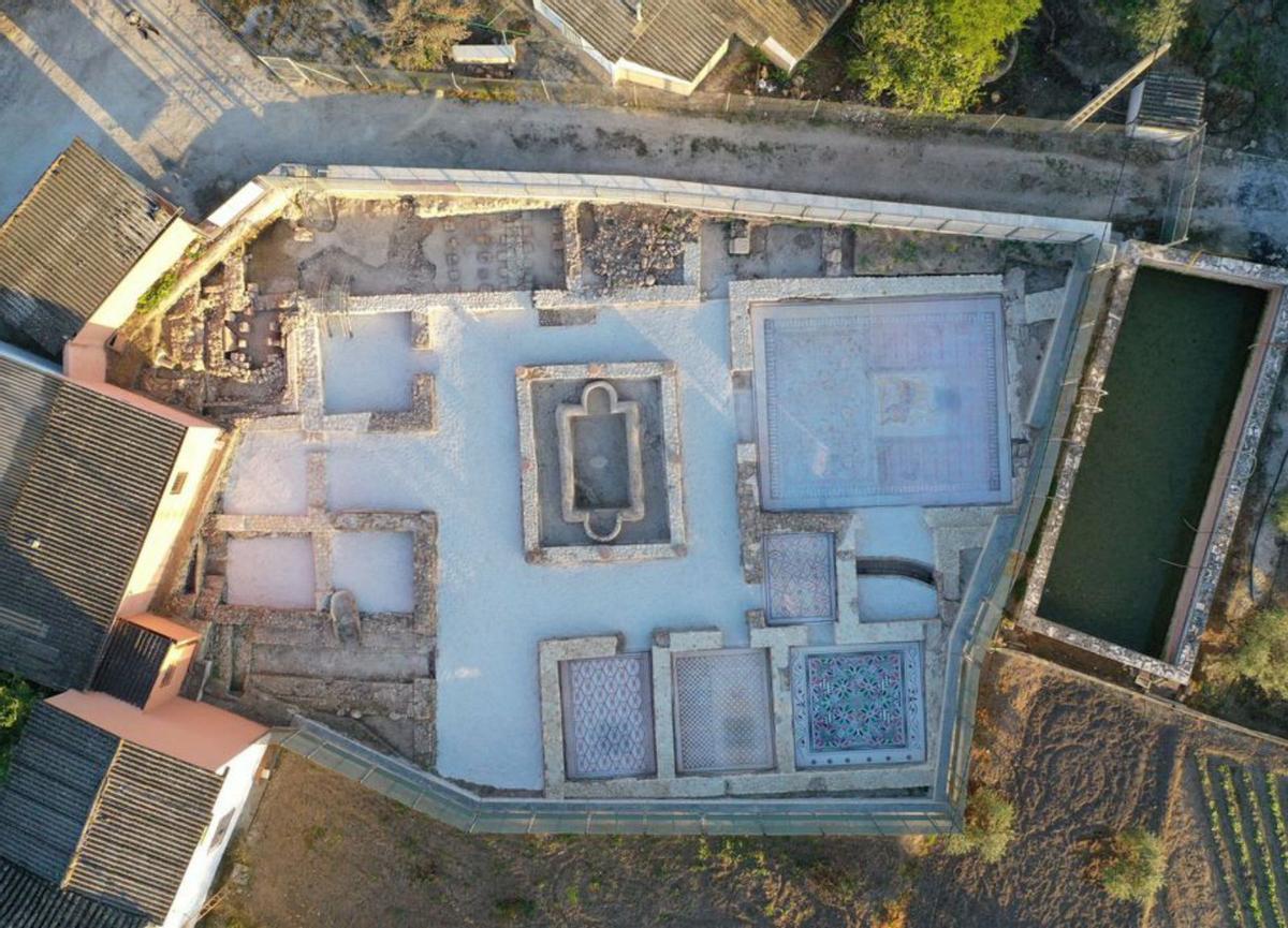 Vista aérea del yacimiento de la villa del Mitra.
