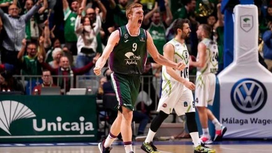 Alberto Díaz renueva por 4 temporada con Unicaja