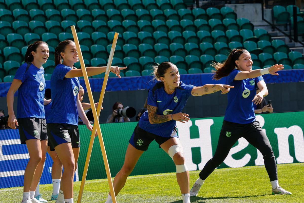 El FC Barcelona femenino durante el entrenamiento de este viernes en Lisbo para disputar mañana la final de la Liga de Campeones femenina contra el Arsenal