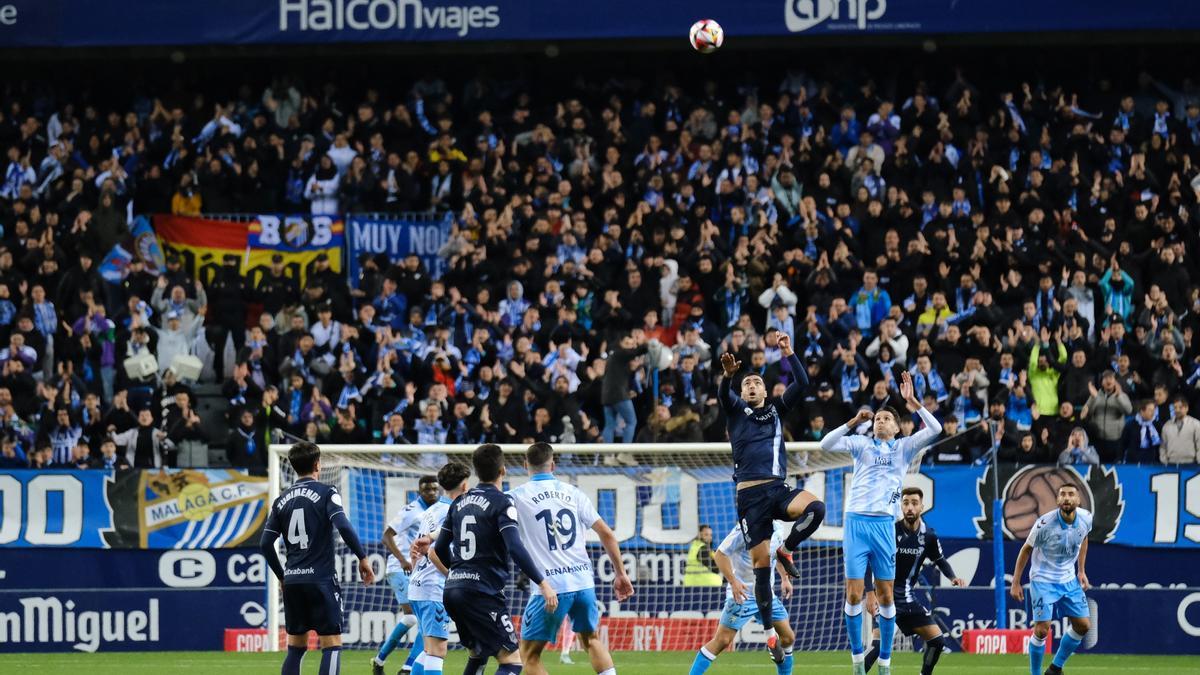 22.111 personas acompañaron al Málaga CF en La Rosaleda.