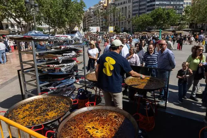 El Tastarròs 2026 colma la Plaza del Ayuntamiento