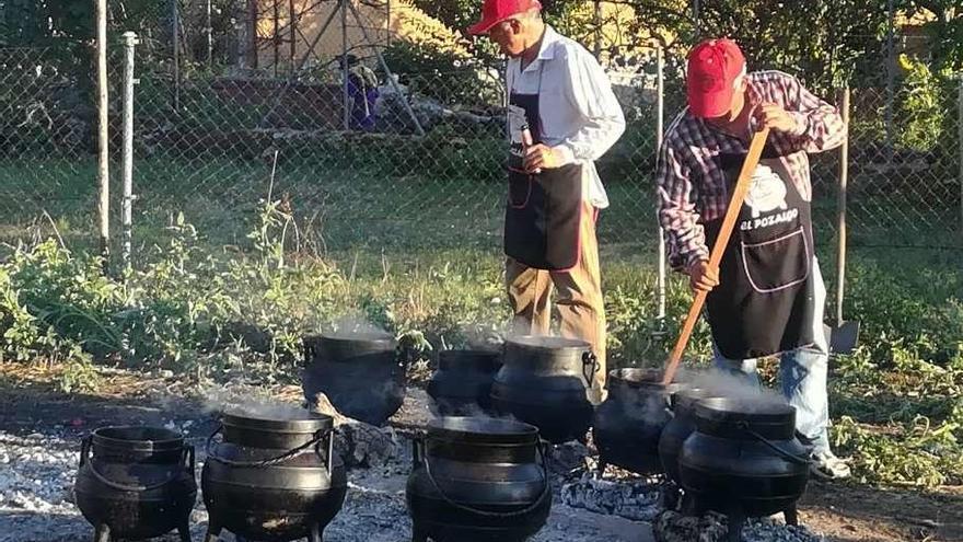 Los nueve potes tradicionales eran usados antiguamente en las bodas.