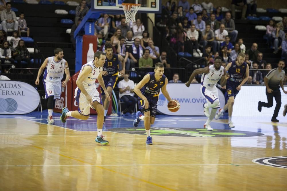 Partido del Unión Financiera Oviedo Baloncesto contra Clavijo Logroño