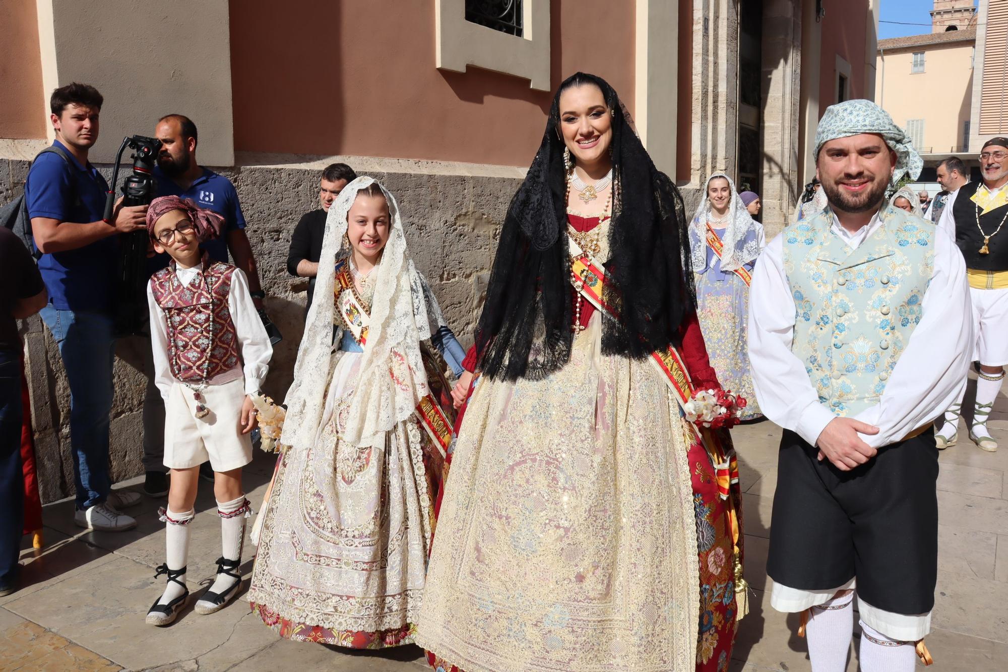 Las comisiones de falla en la Procesión de la Virgen (3/5)