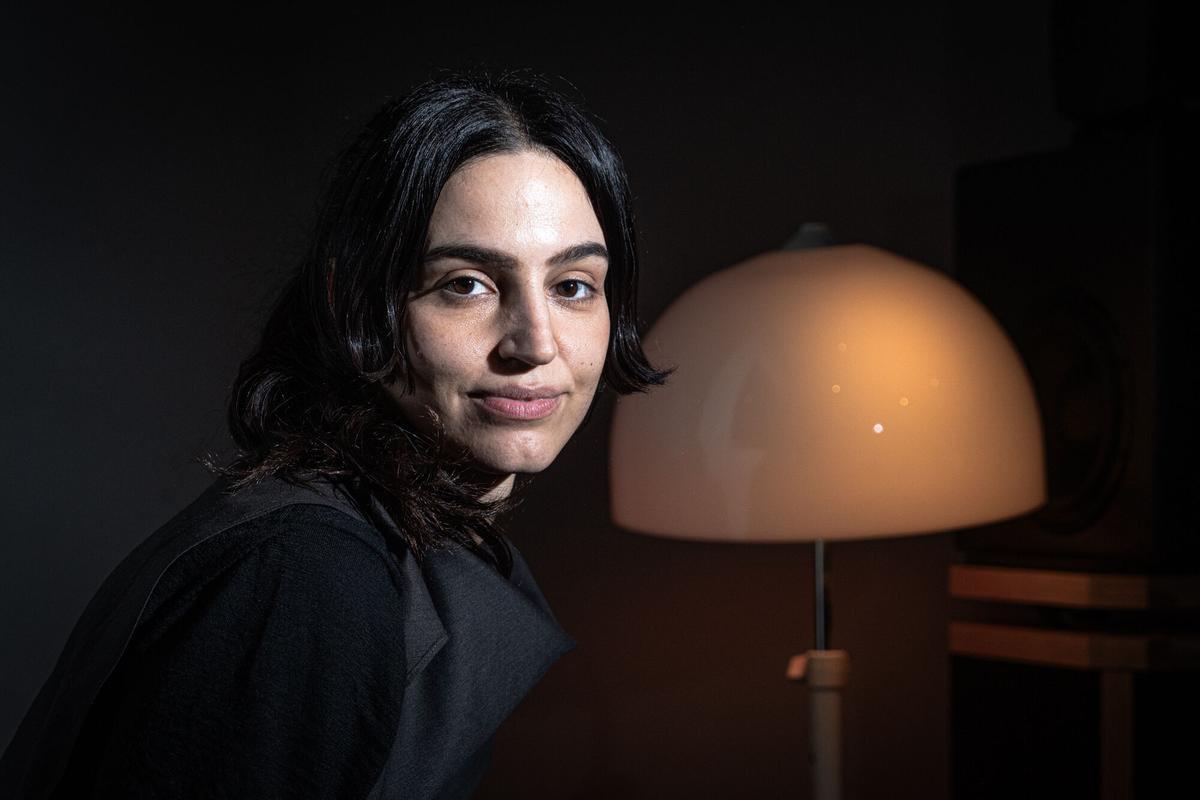 Maria Arnal, un nou començament, amb poesia, reparació i aventura a ‘AMA’, el seu primer disc en solitari