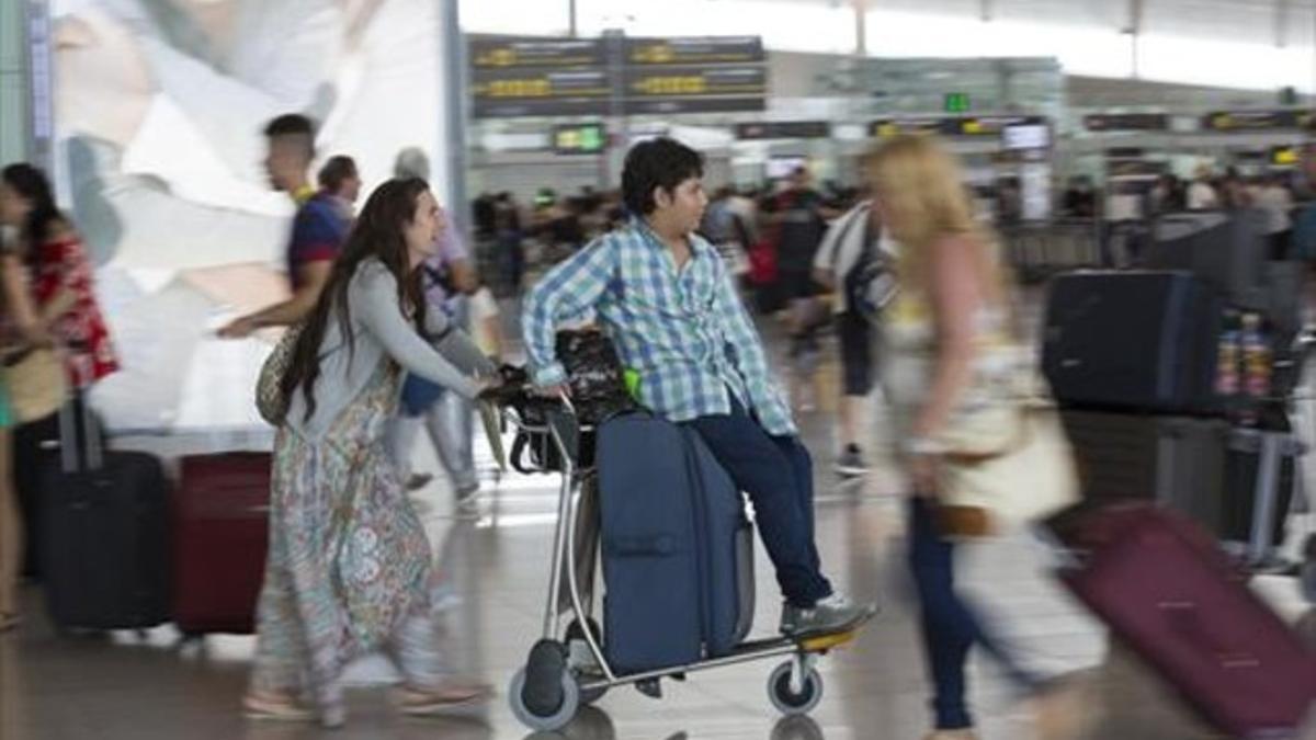 Ambiente en el aeropuerto de Barcelona-El Prat.