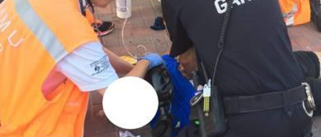 Salvan la vida a un ciclista que sufrió un infarto en Gandia