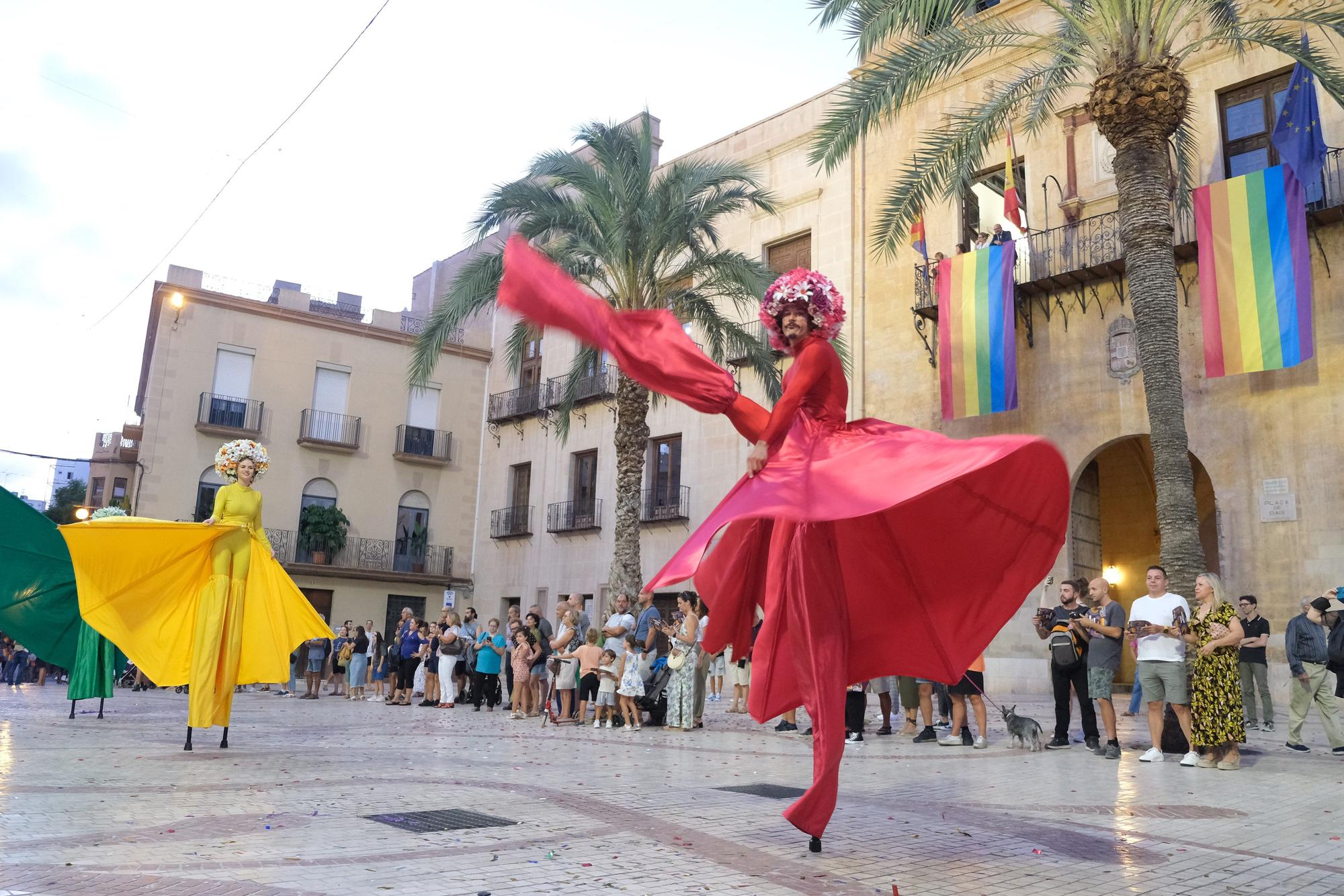 Así ha sido la manifestación del Orgullo en Elche