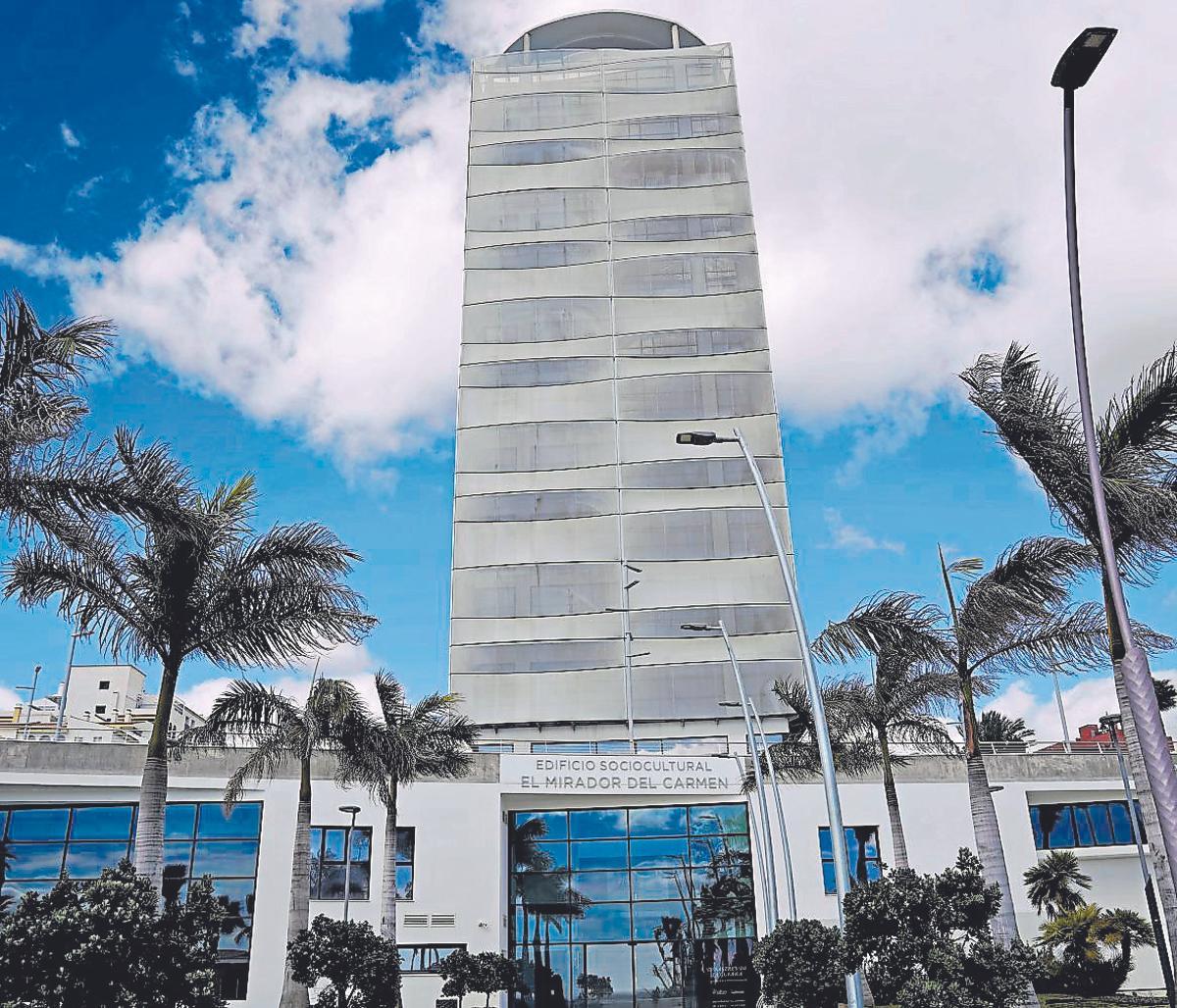 El Centro Sociocultural Mirador del Carmen.