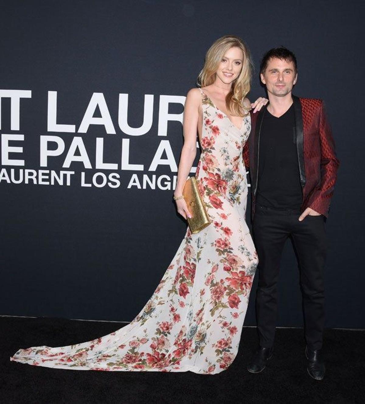 Elle Evans y Matt Bellamy, en el evento de Saint Laurent en The Palladium de Hollywood.