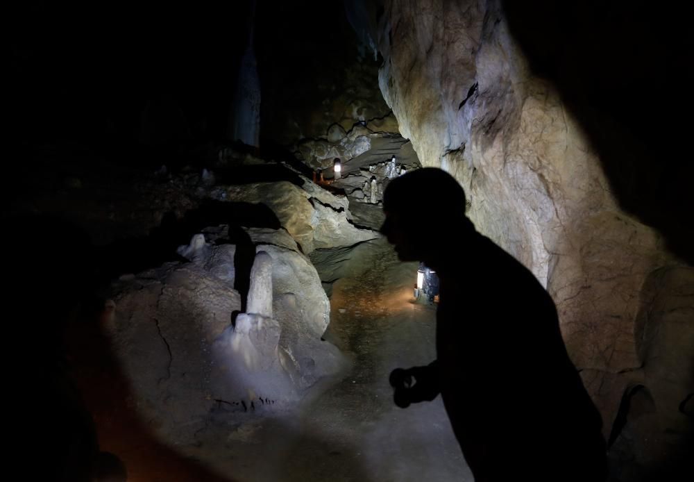 CUEVA DE TITO BUSTILLO