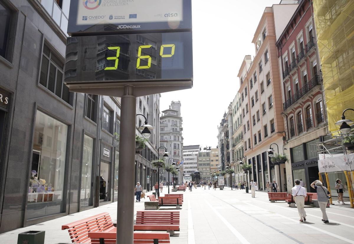 EN IMÁGENES: Asturias bate su récord histórico de calor en un mes de mayo EN IMÁGENES: Asturias bate su récord histórico de calor en un mes de mayo